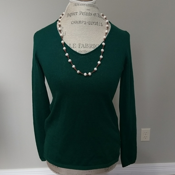 Green Old Navy Sweater - Picture 3 of 7